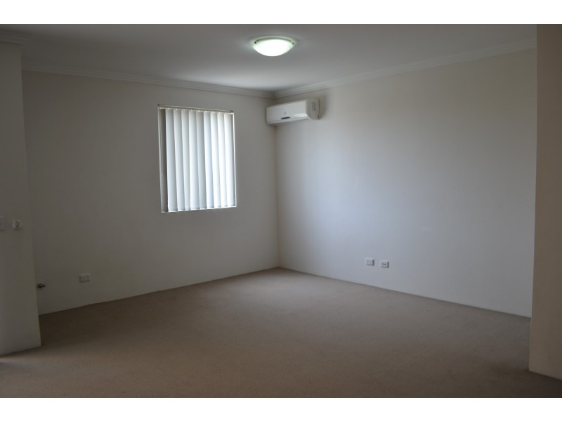 22/26-32 Princess Mary Street, St Marys NSW 2760