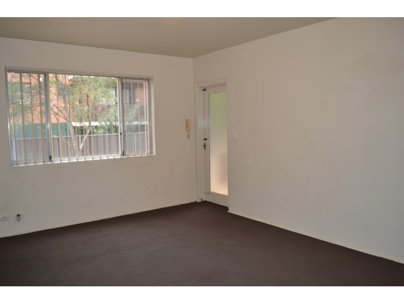 2/58 Putland Street, St Marys NSW 2760