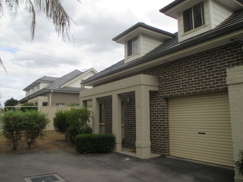 8/15 Australia Street, St Marys NSW 2760