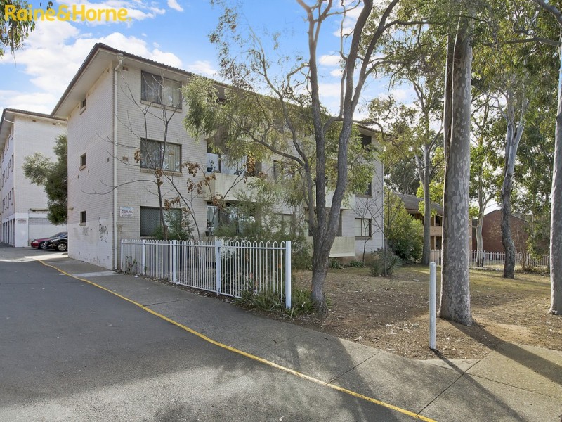 14/56-57 Park Avenue, Kingswood NSW 2747