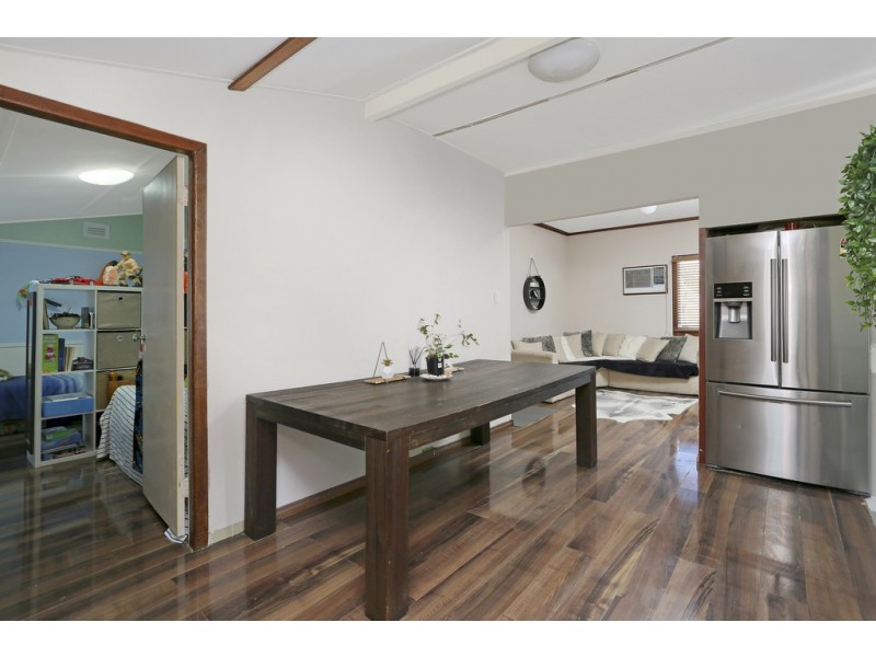 2 ACACIA AVENUE, St Marys NSW 2760