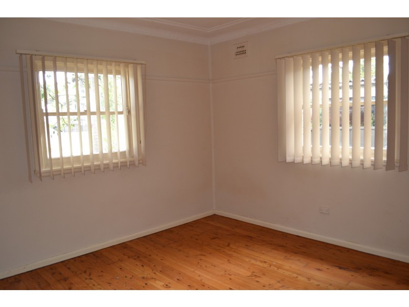 20 Railway Street, Werrington NSW 2747