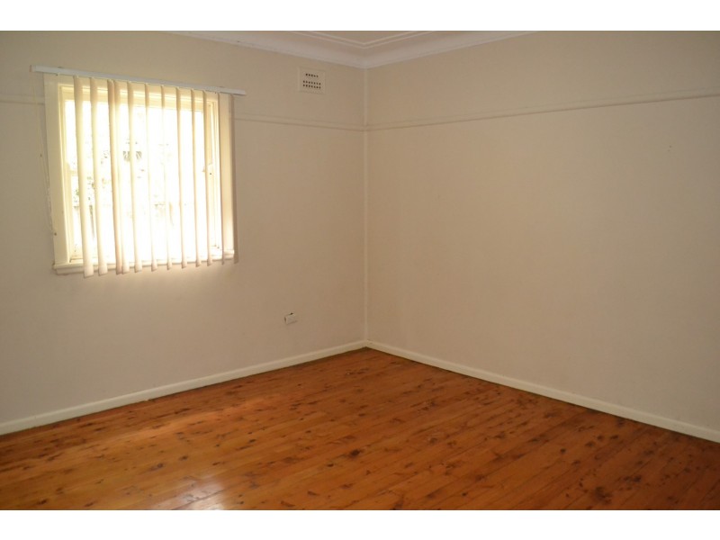 20 Railway Street, Werrington NSW 2747