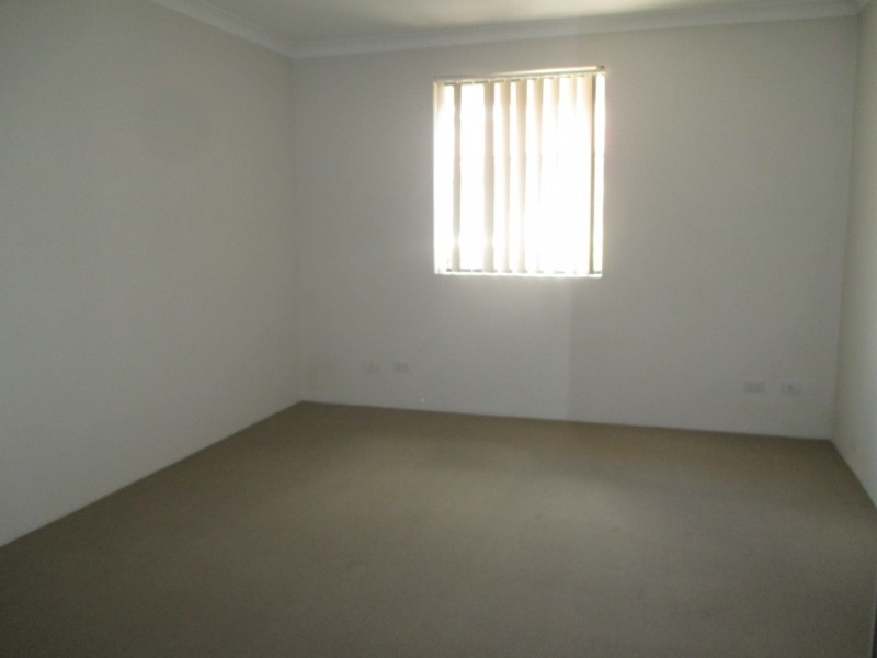 18/2-6 Regentville Road, Jamisontown NSW 2750