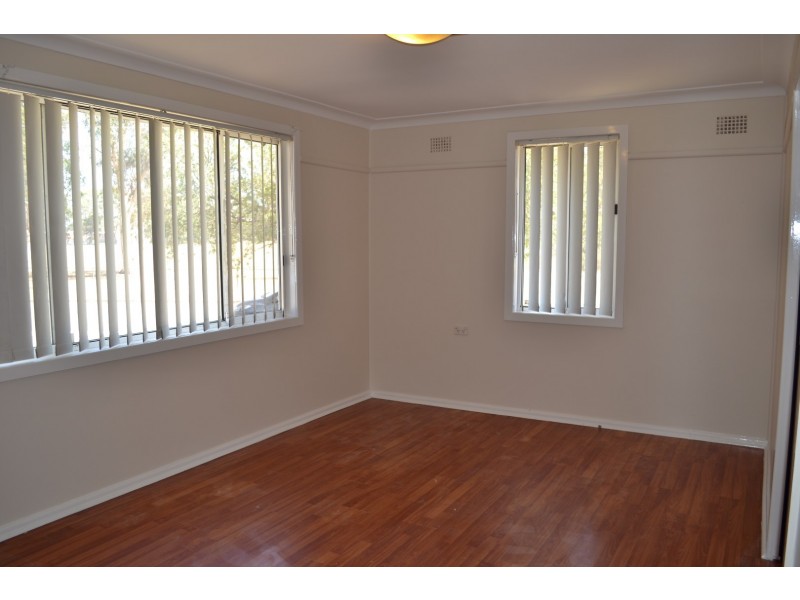 18 Sycamore Street, North St Marys NSW 2760