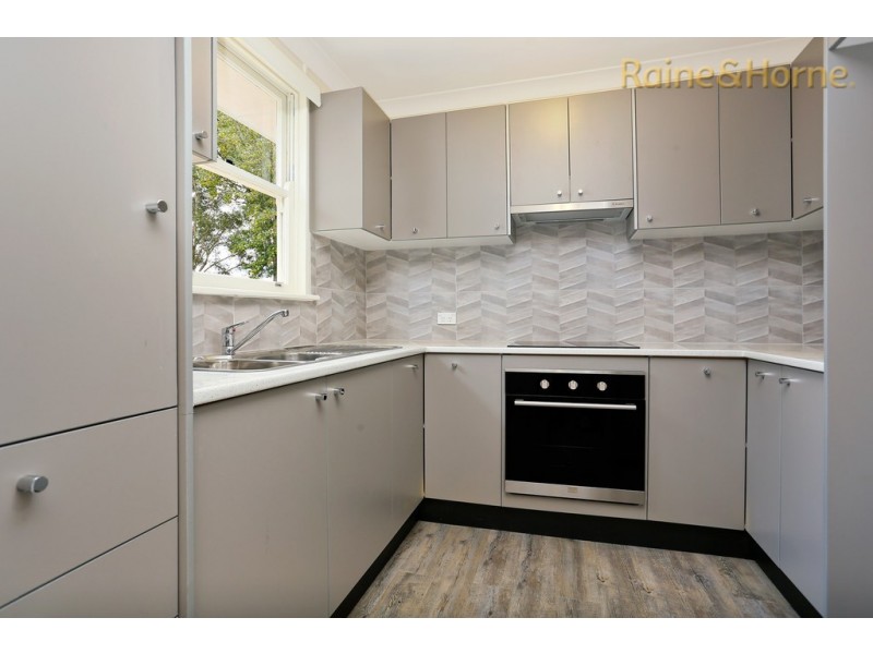 63 GASMATA CRESCENT, Whalan NSW 2770