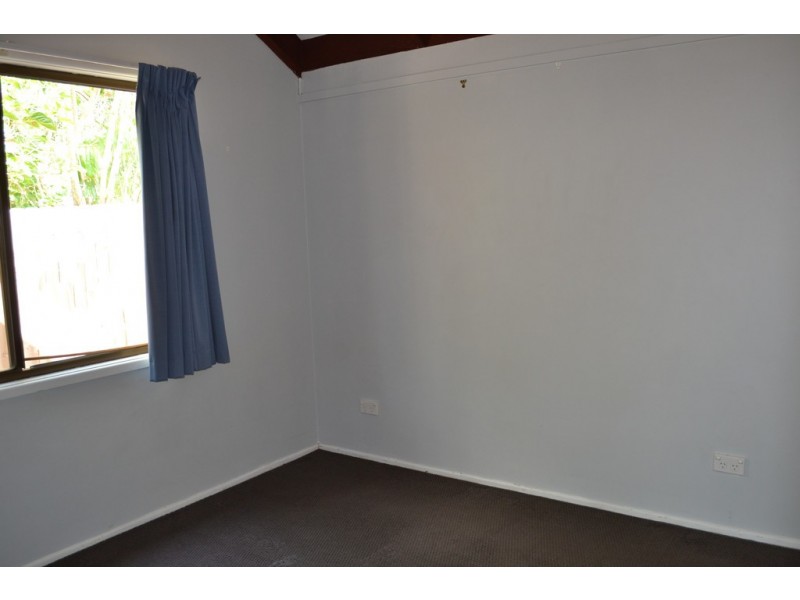 2A Waitaki Street, Lethbridge Park NSW 2770