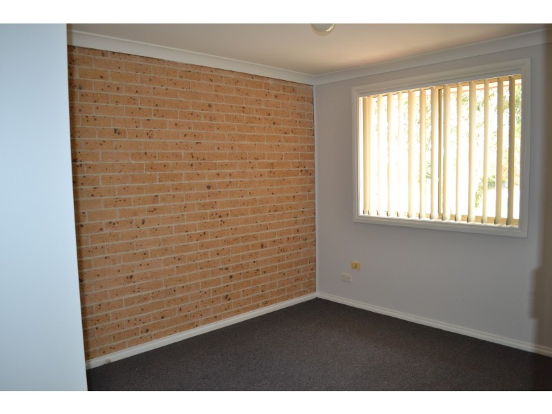 4/2 Wattle Avenue, North St Marys NSW 2760