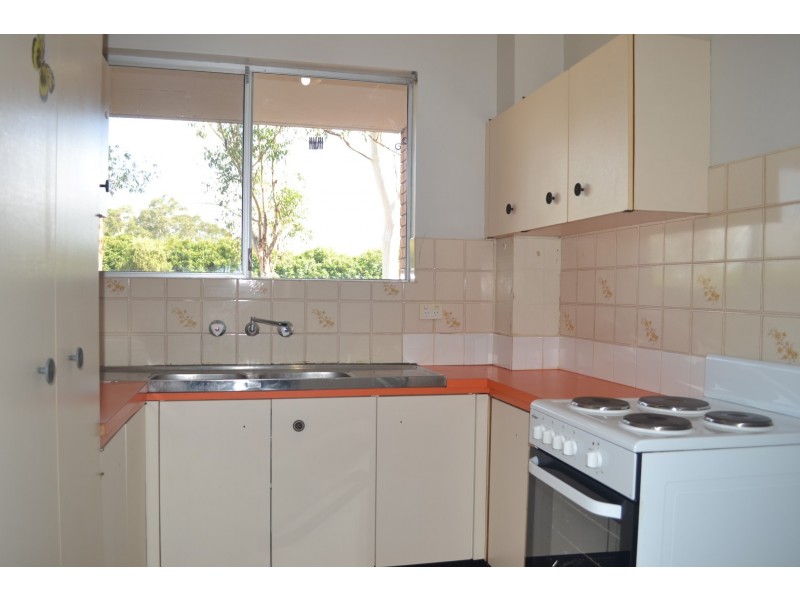 2/54 Park Avenue, Kingswood NSW 2747