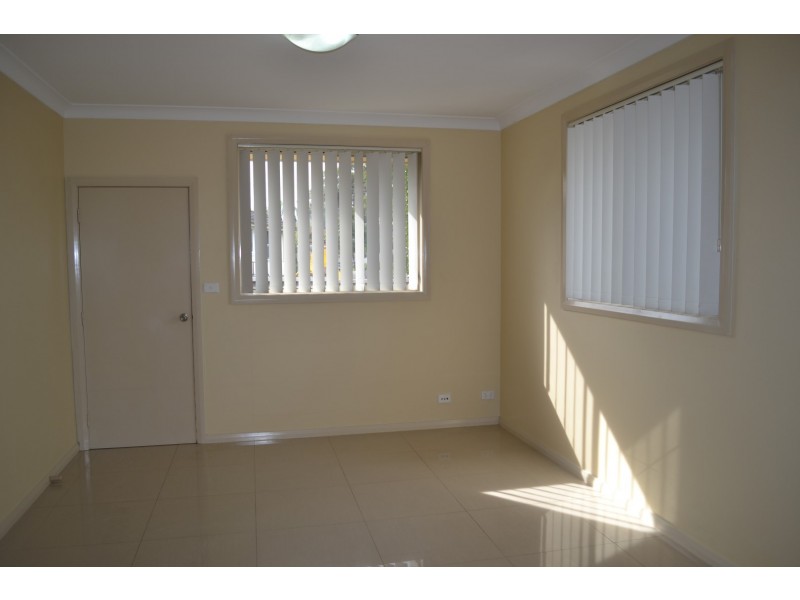 27A Finisterre Avenue, Whalan NSW 2770