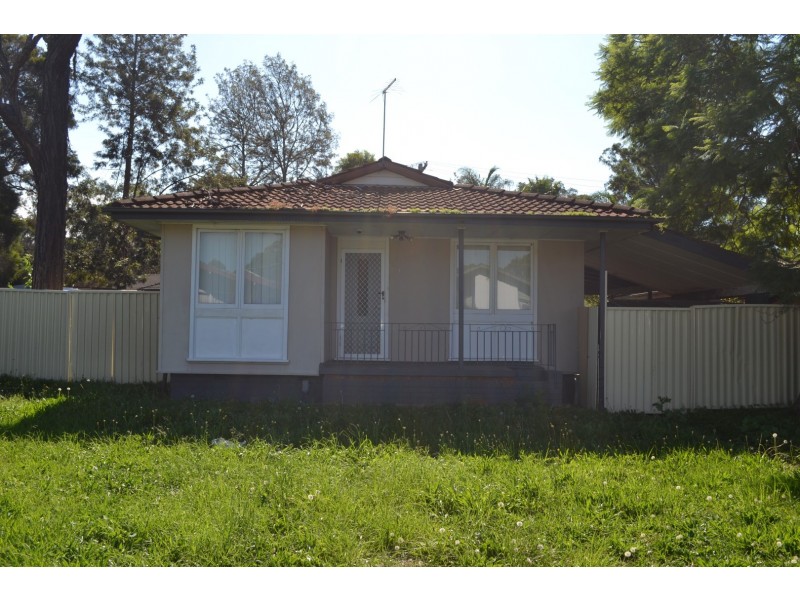 6 De Witt Place, Willmot NSW 2770