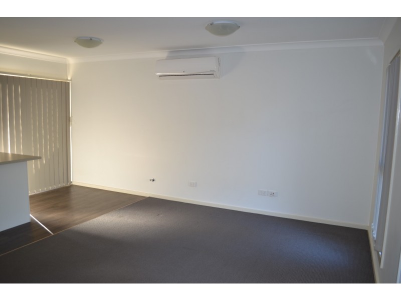 37 Moolana Parade, South Penrith NSW 2750