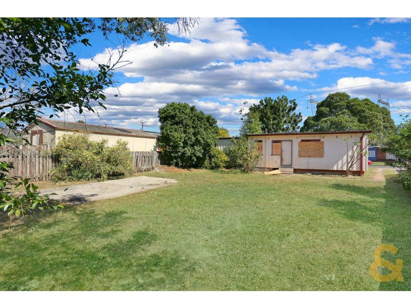 25 WEBER CRESCENT, Emerton NSW 2770