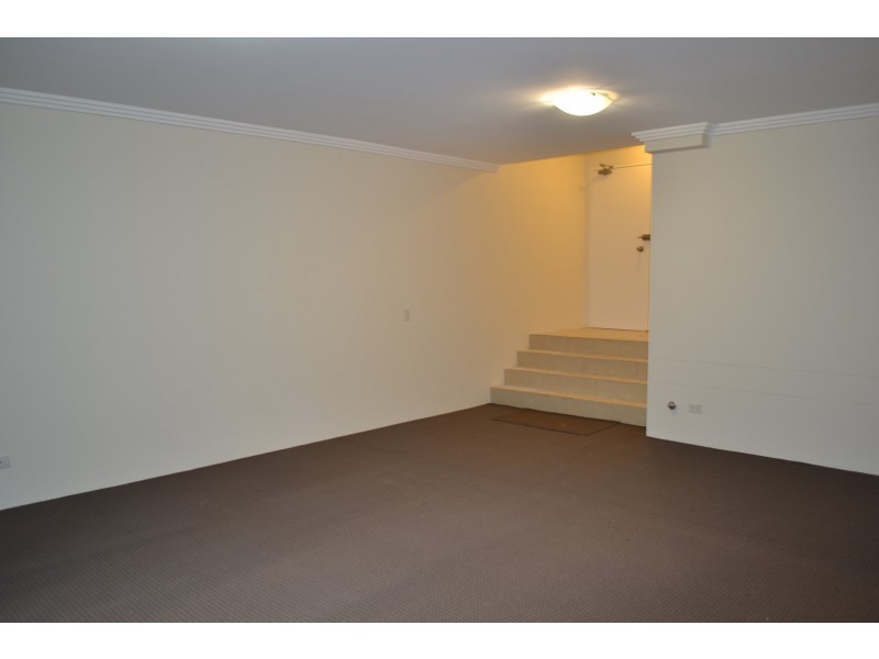 10/3-5 Garner Street, St Marys NSW 2760