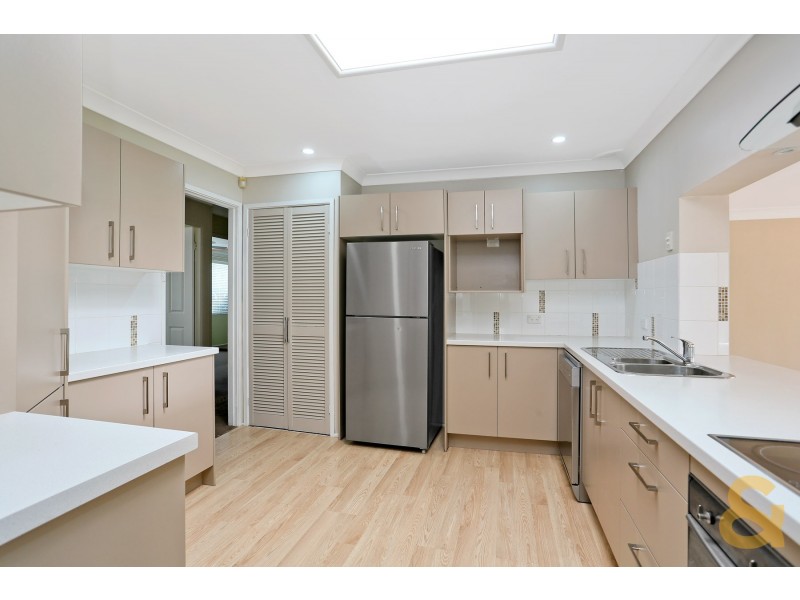 6 Jay Place, Oxley Park NSW 2760