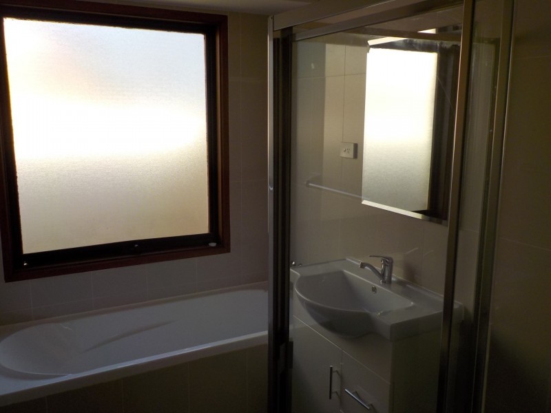 10 Feather Street, St Clair NSW 2759