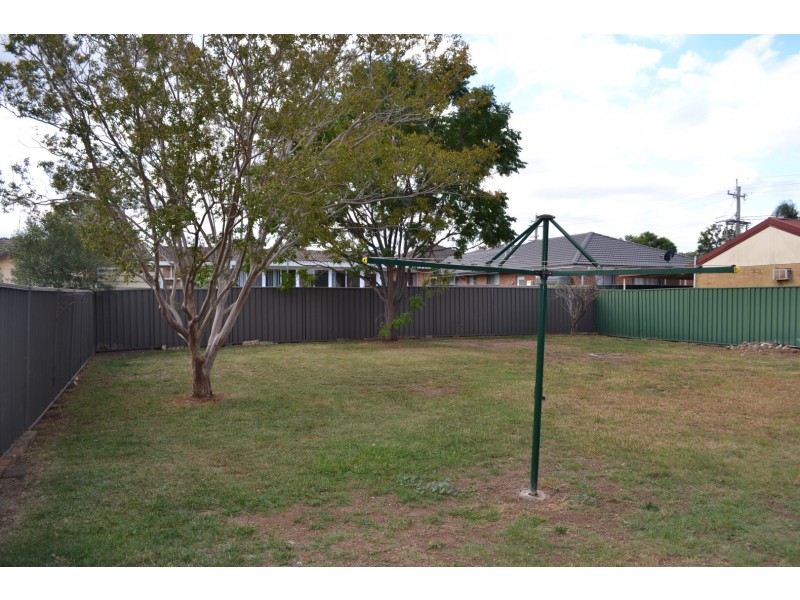 3 Moira Crescent, St Marys NSW 2760