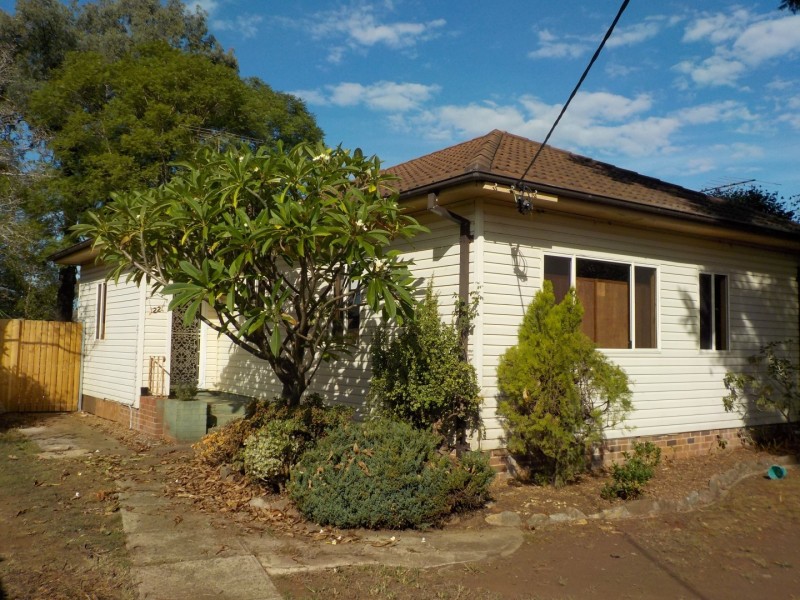 22 Champness Crescent, St Marys NSW 2760