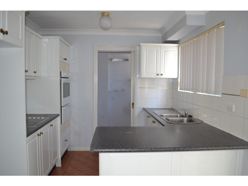 2/18-19 Park Avenue, Kingswood NSW 2747