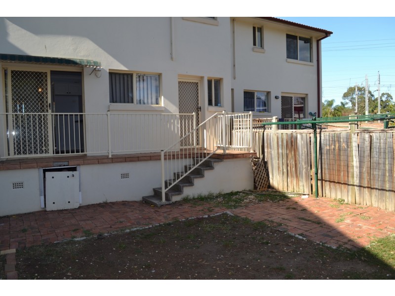 2/18-19 Park Avenue, Kingswood NSW 2747