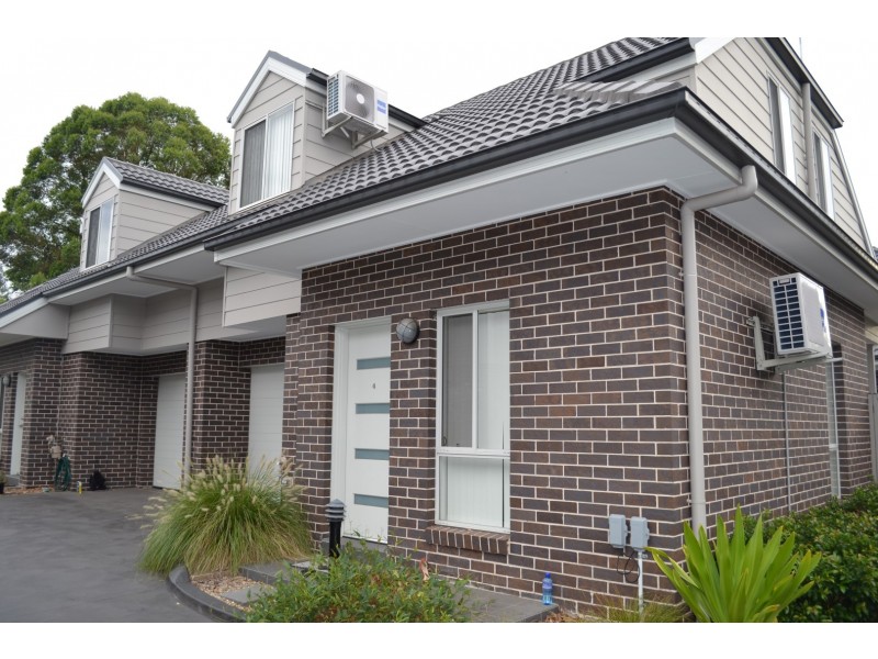 4/6 Braddon Street, Oxley Park NSW 2760