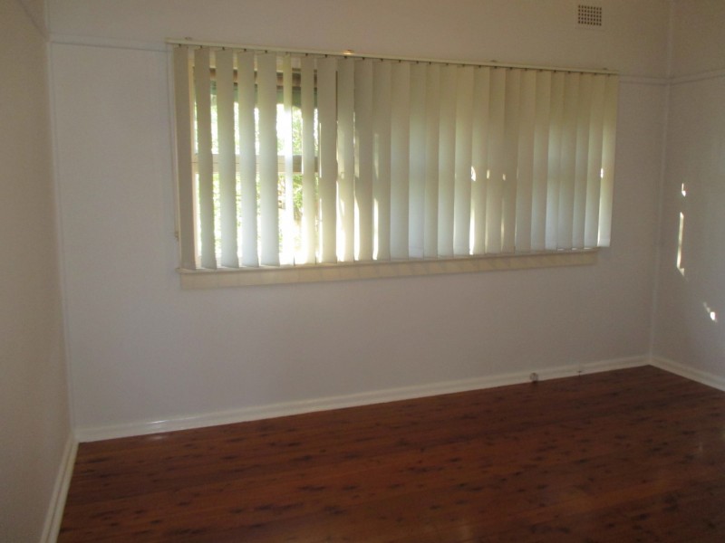 15 Hobart Street, Oxley Park NSW 2760