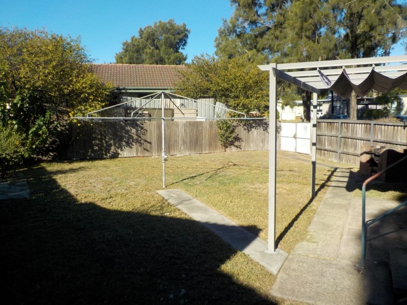 24 Livingston Avenue, Dharruk NSW 2770