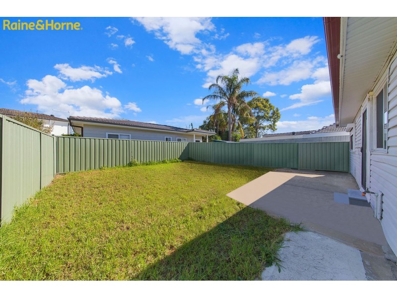 27 MELBOURNE STREET, Oxley Park NSW 2760