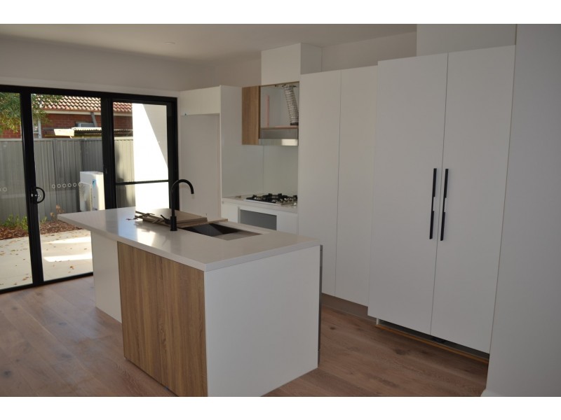 8/27 John Street, St Marys NSW 2760