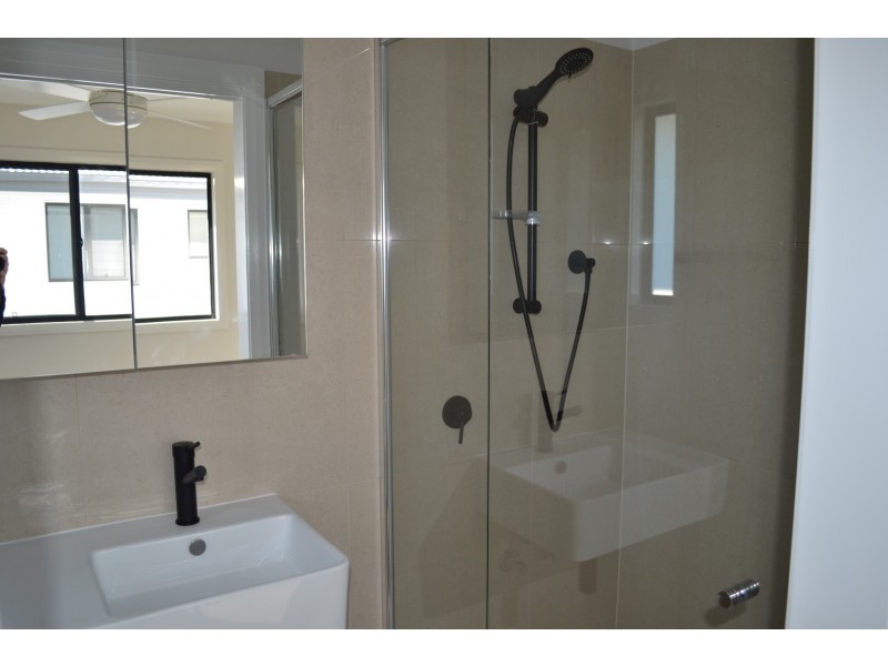 8/27 John Street, St Marys NSW 2760