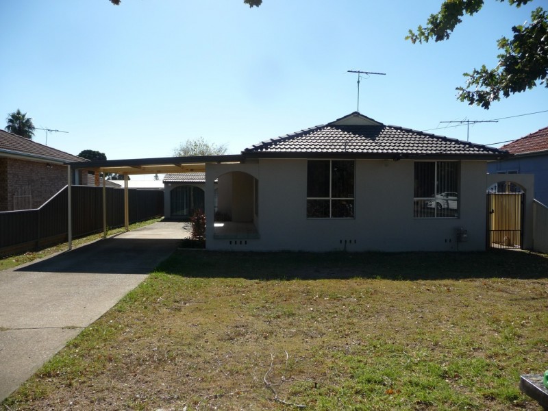 61 Canberra Street, Oxley Park NSW 2760