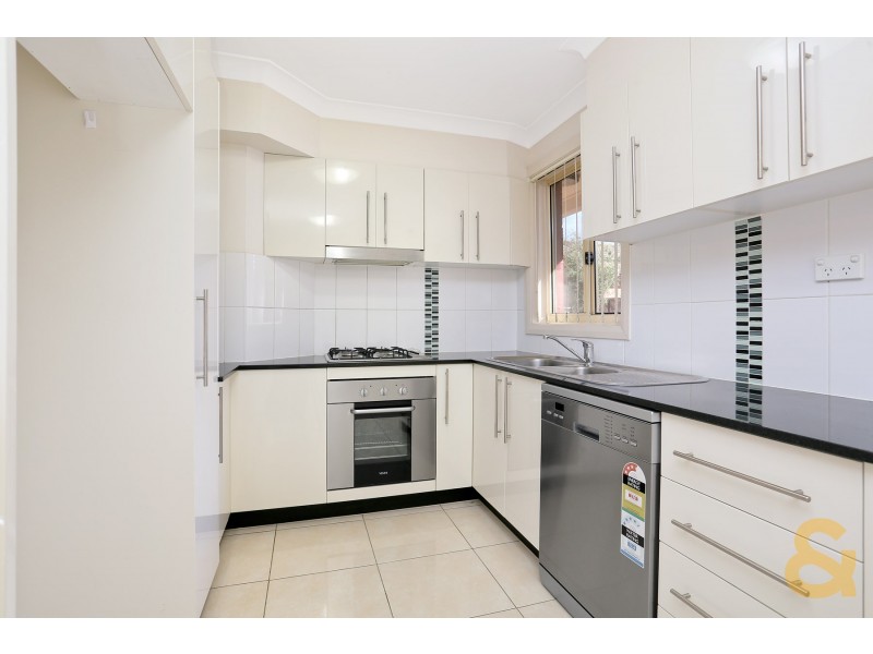 4/37 Adelaide Street, Oxley Park NSW 2760