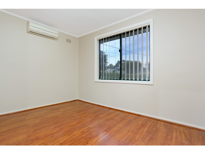 31 Cedar Crescent, North St Marys NSW 2760