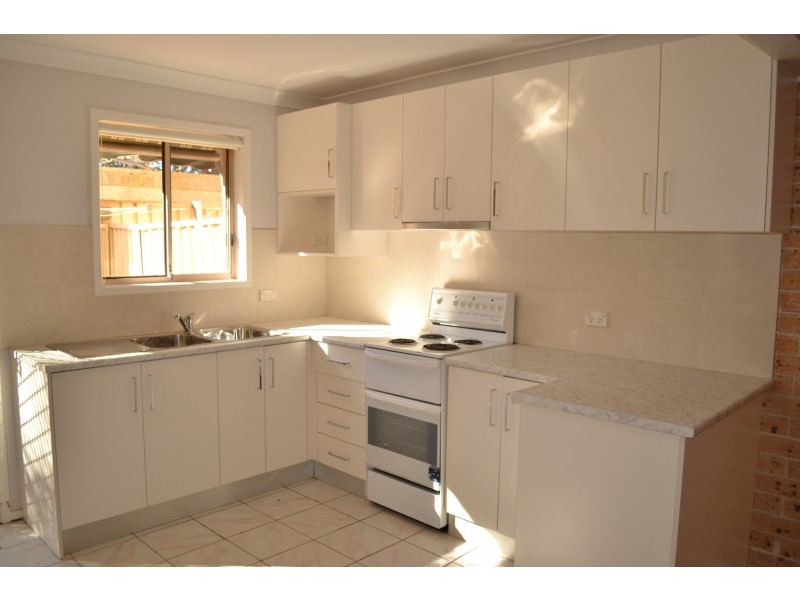 16/3 Cosgrove Crescent, Kingswood NSW 2747