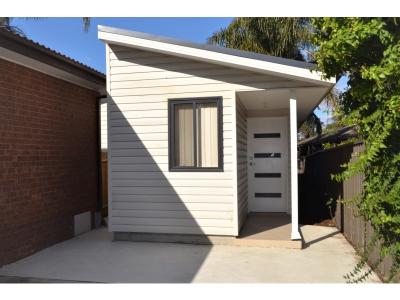 244A Banks Drive, St Clair NSW 2759