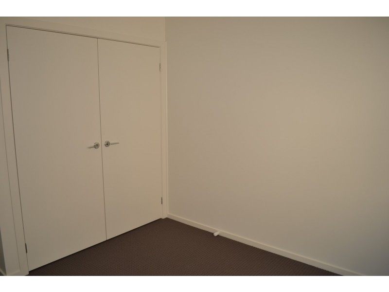 105 Sawsedge Avenue, Denham Court NSW 2565