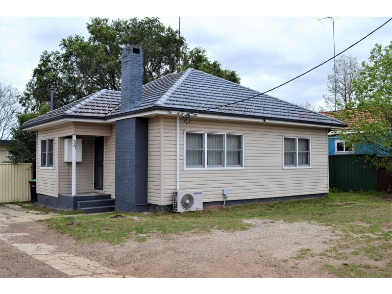 37 Mamre Road, St Marys NSW 2760