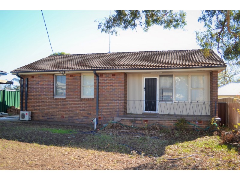 32 Kurrajong Road, North St Marys NSW 2760