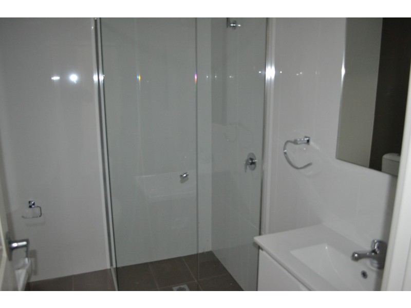 2/169 Canberra Street, St Marys NSW 2760