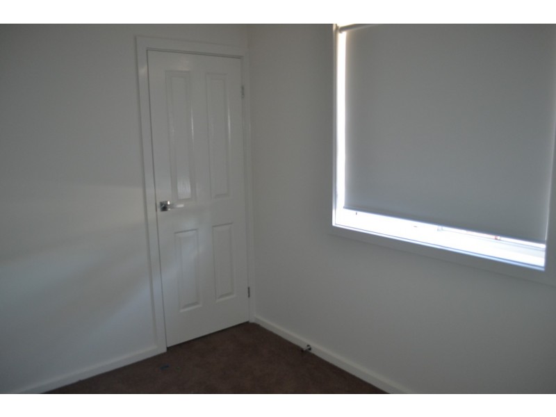 2/169 Canberra Street, St Marys NSW 2760