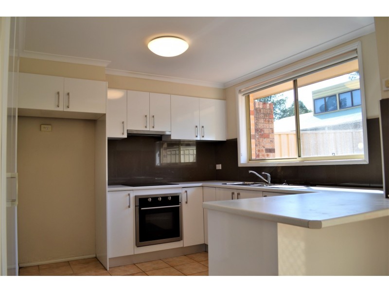 6/2 Bayton Street, St Marys NSW 2760