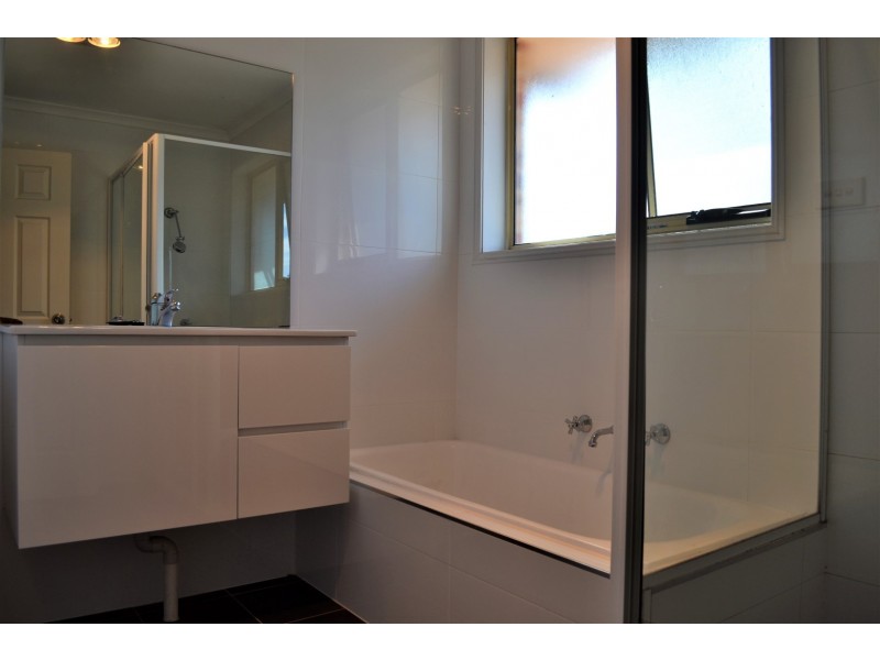 6/2 Bayton Street, St Marys NSW 2760