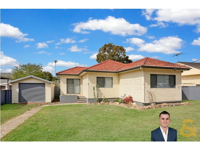 8 Constance Avenue, Oxley Park NSW 2760