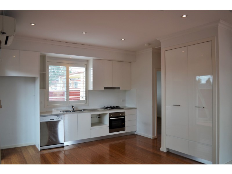 12A Horseshoe Circuit, St Clair NSW 2759