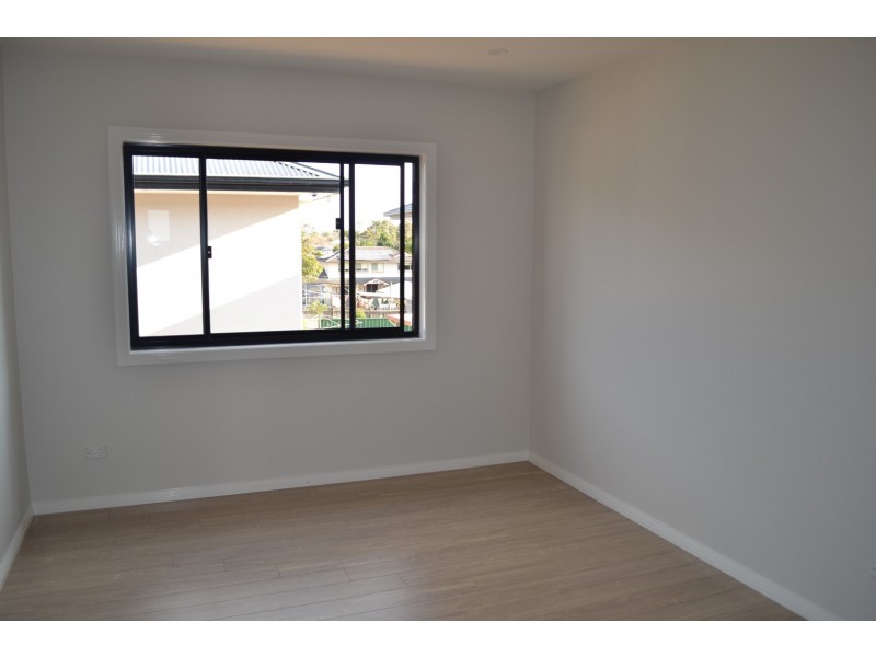 2/33 Sydney Street, St Marys NSW 2760