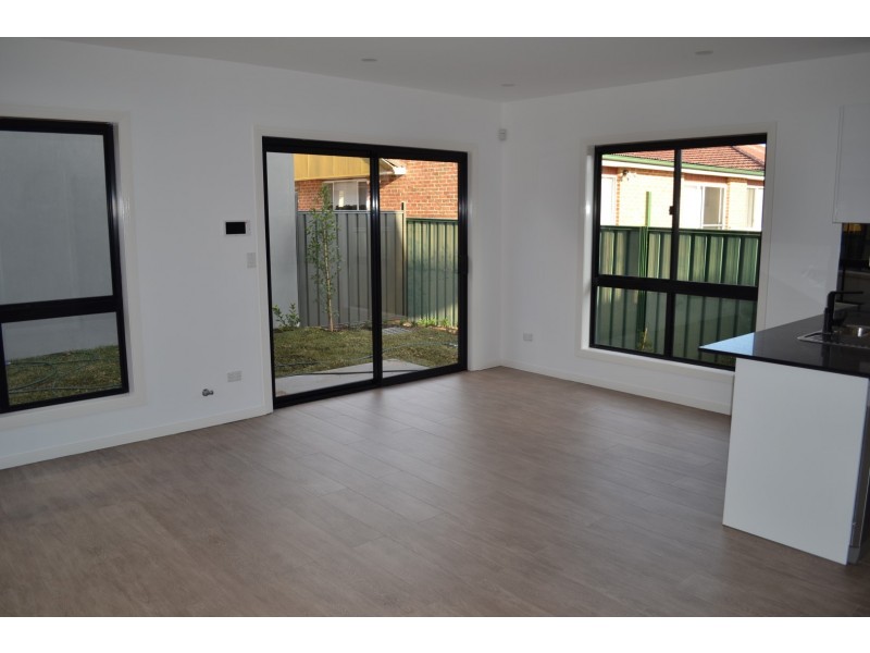 6/33 Sydney Street, St Marys NSW 2760