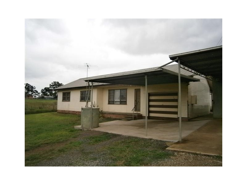 Luddenham NSW 2745