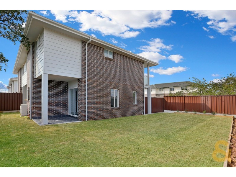 1and4/90 Brisbane Street, Oxley Park NSW 2760