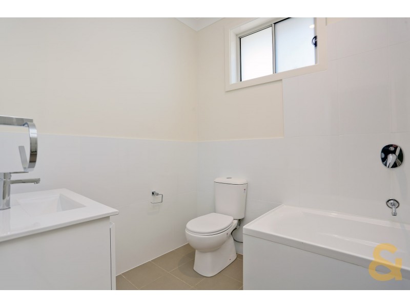 2/97 Brisbane St, Oxley Park NSW 2760