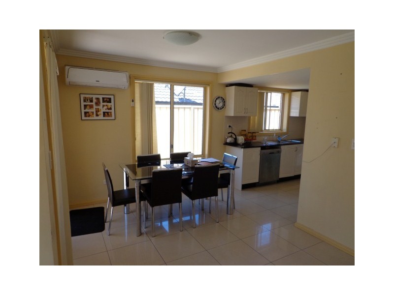 1/74 Albert Street, Werrington NSW 2747